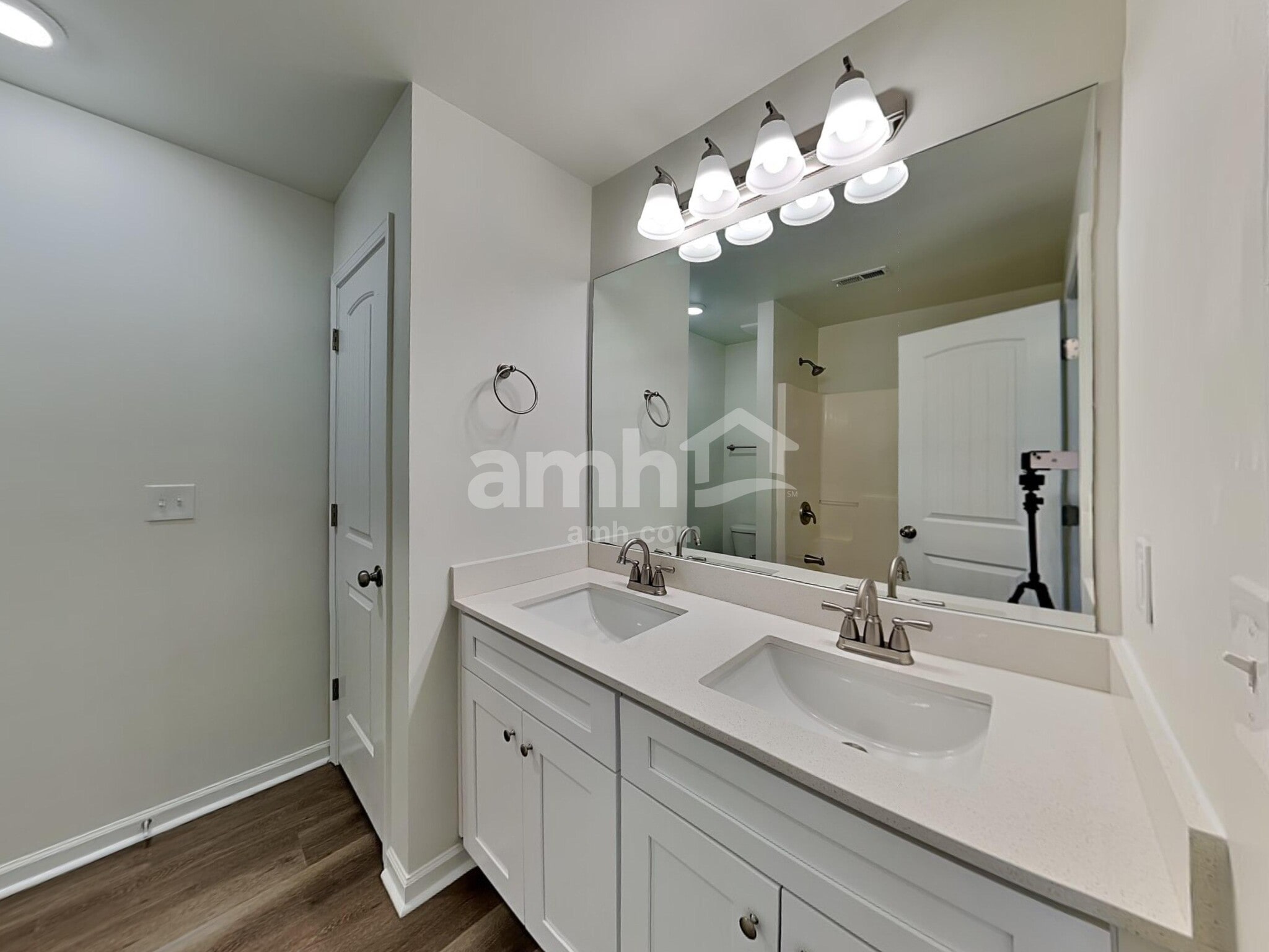 Building Photo - 231 Bandelier Cir