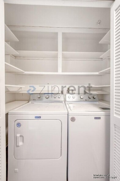 Building Photo - 409 Utica Avenue