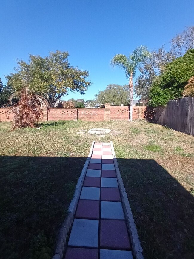 Building Photo - 2 Bed / 2 Bath Single Family for Rent in Oviedo, FL