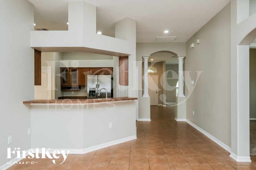 Building Photo - 1620 Bonita Bluff Ct