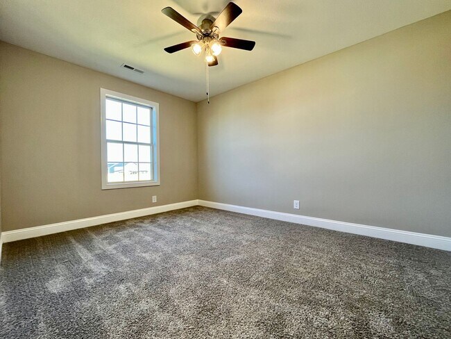 Building Photo - 276 Dugger Dr