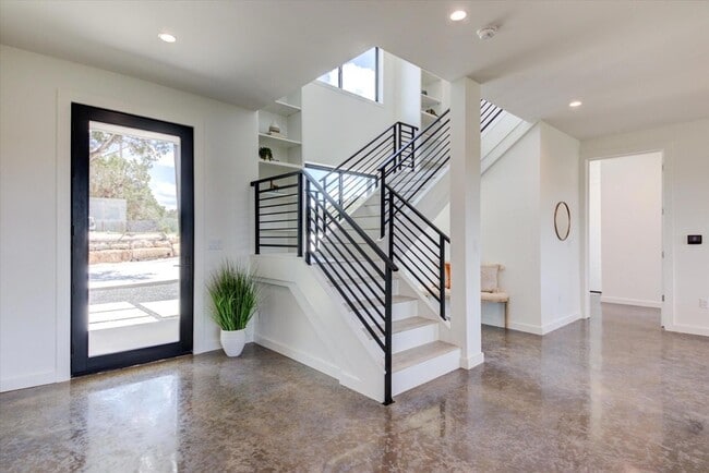 Building Photo - 14208 Fort Smith Trail