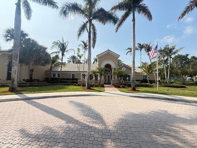 Building Photo - 284 Village Blvd