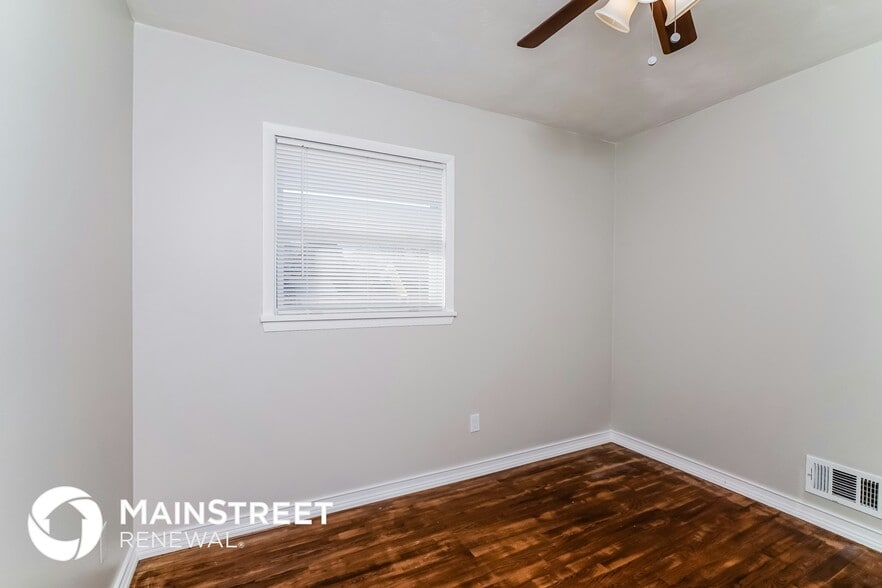 Building Photo - 4203 Quiet Way