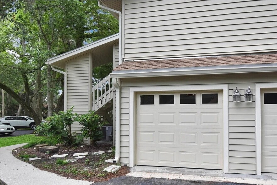 Building Photo - 101 Vista Lagoon Ct