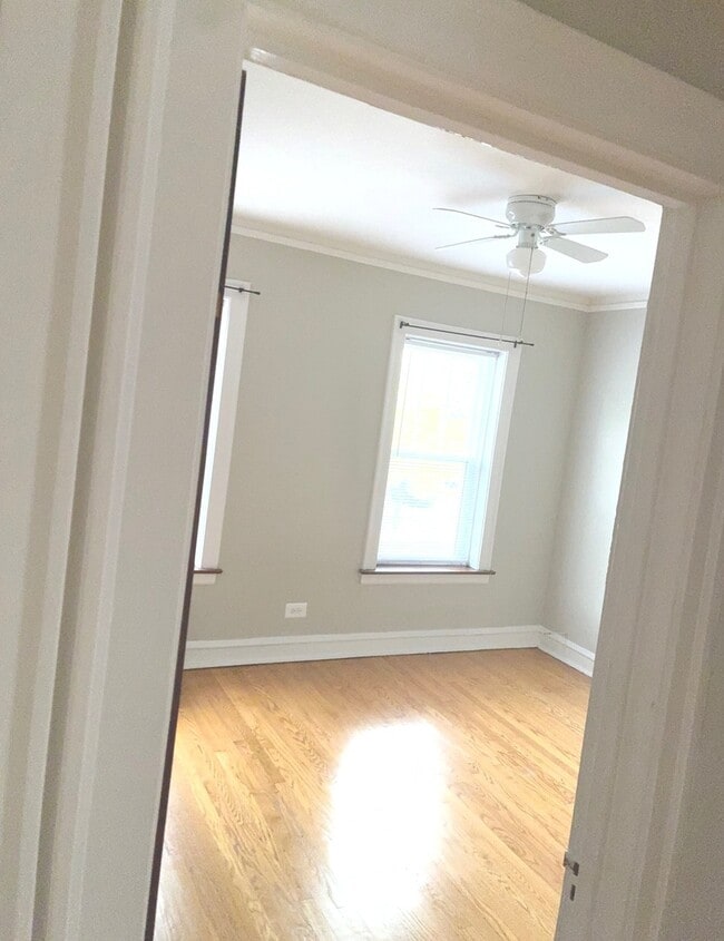 Building Photo - 3906 N Central Ave