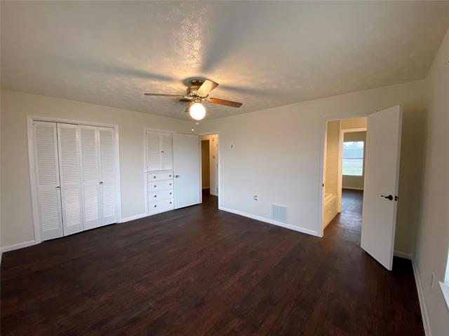 Building Photo - 119 FM 407