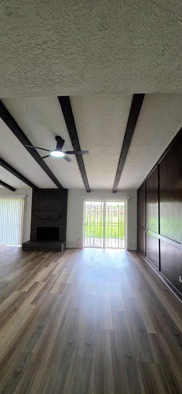 Building Photo - 8443 Gulfwood Ln