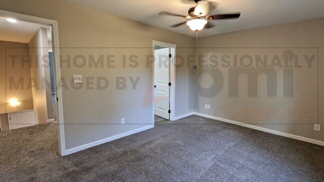 Building Photo - 107 Smithson Ln