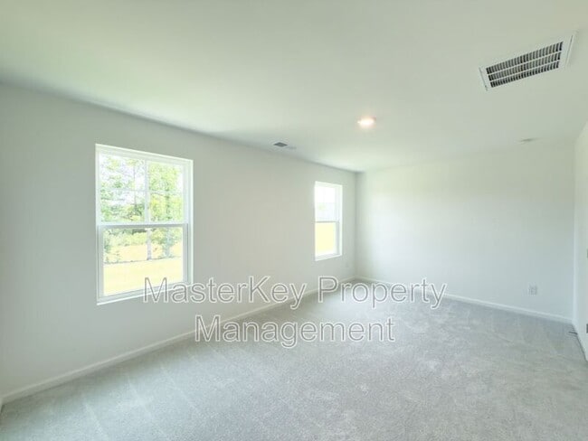 Building Photo - 673 Mirkwood Ave
