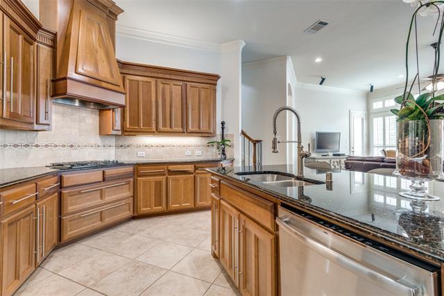 Building Photo - 8237 Inverness