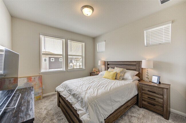 Building Photo - 4210 Peaceful Pines Ln