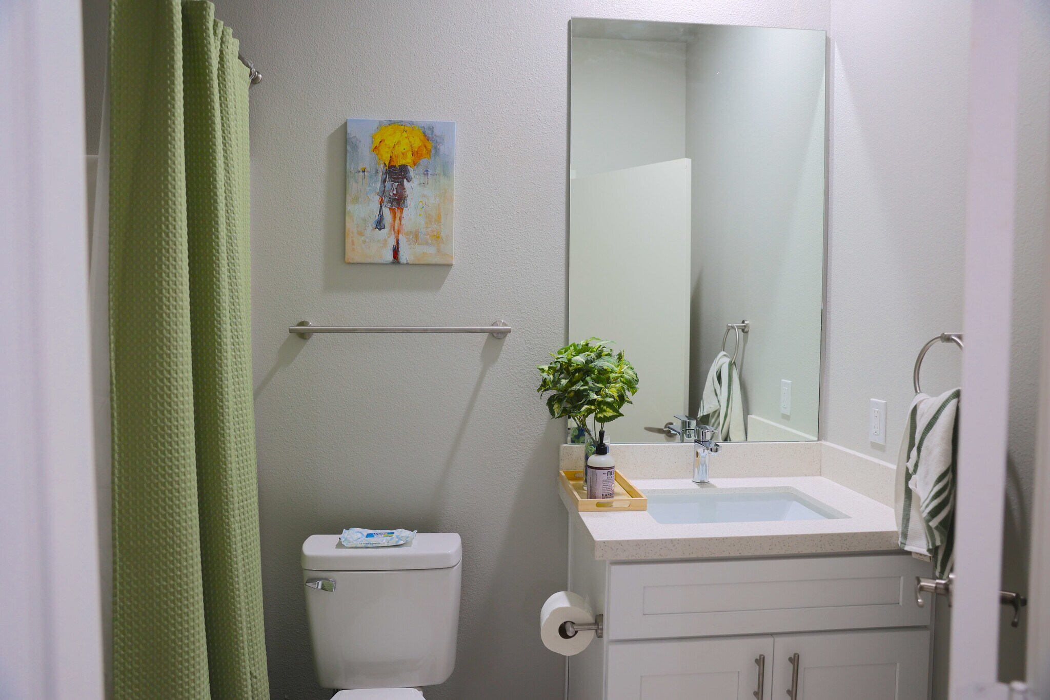 Building Photo - 13826 Caliente Dr