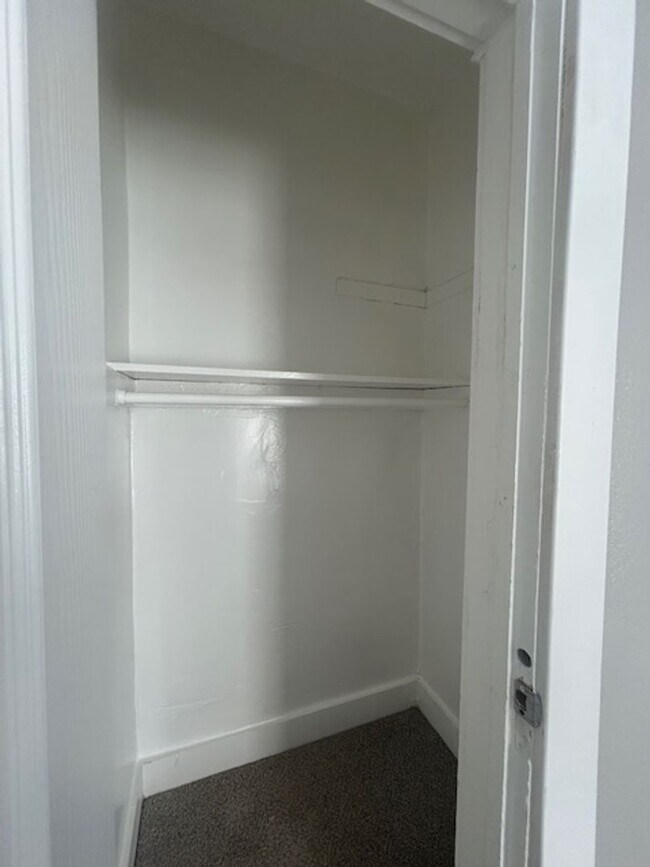 Building Photo - 3314 Tracy Ave