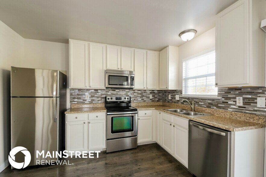 Building Photo - 3105 Timberlodge Landing