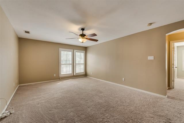 Building Photo - 1013 Basilwood Dr