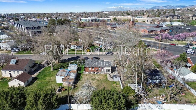 Building Photo - 732 Campbell Heights