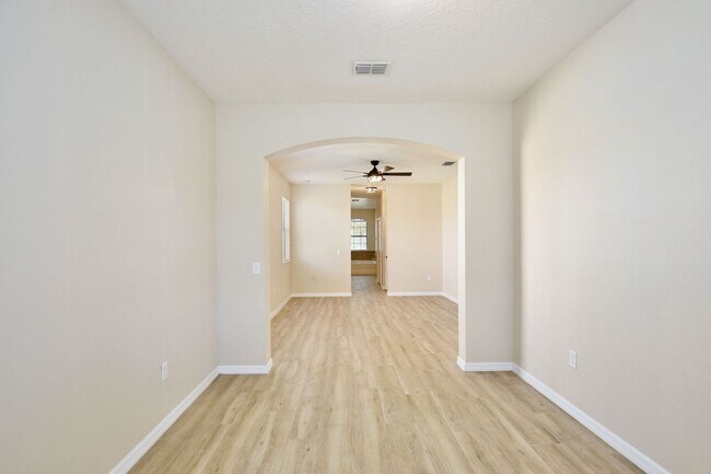 Building Photo - 3908 Coastal Breeze Dr