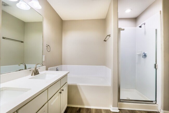 Building Photo - 20806 Fox Trot Ct