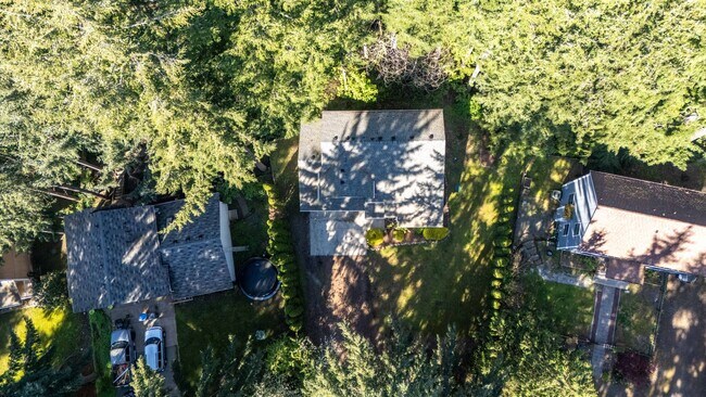 Building Photo - 22530 Bluewater Dr SE