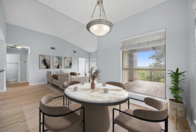 Building Photo - 6000 Shepherd Mountain Cove