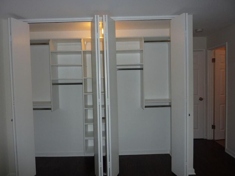 Building Photo - 62 Heritage Hill Rd