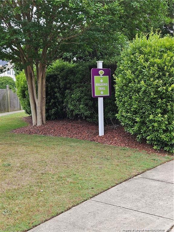 Building Photo - 1319 Braybrooke Pl