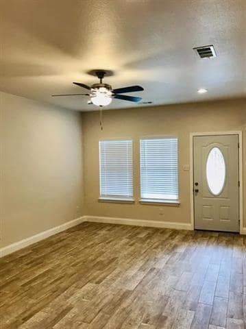 Building Photo - 2812 Bourland St