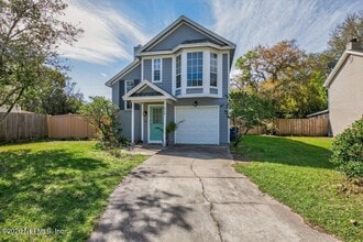 Building Photo - 518 Tuxedo Ct