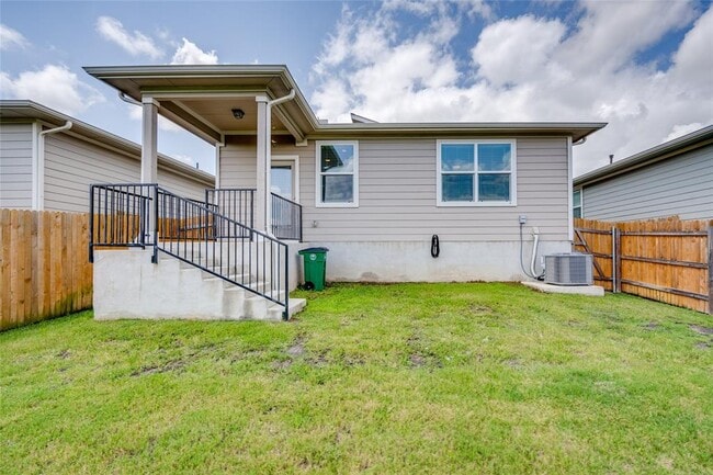 Building Photo - 8004 Linnie Ln