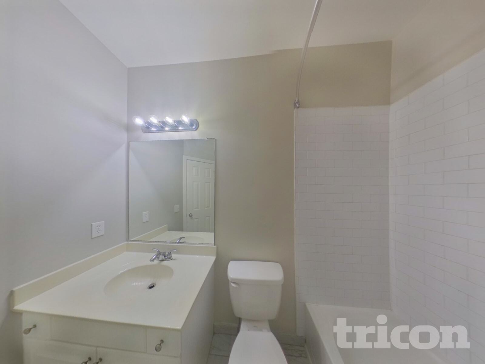 Building Photo - 275 Lawrence Pl