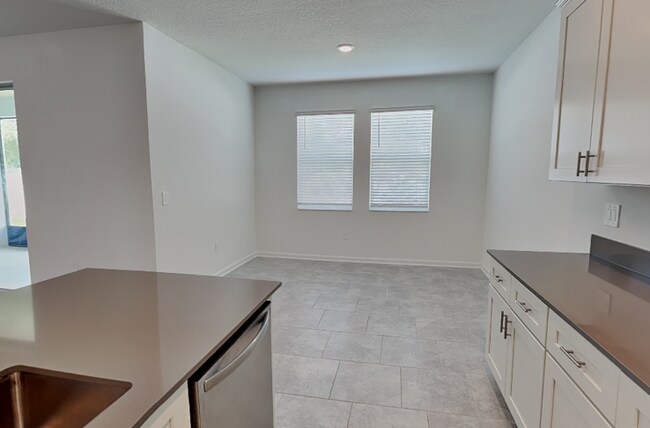 Building Photo - 3132 Country Side Dr