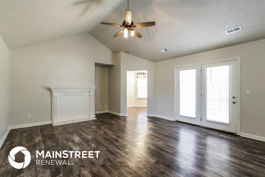 Building Photo - 4236 Silver Glade Trail