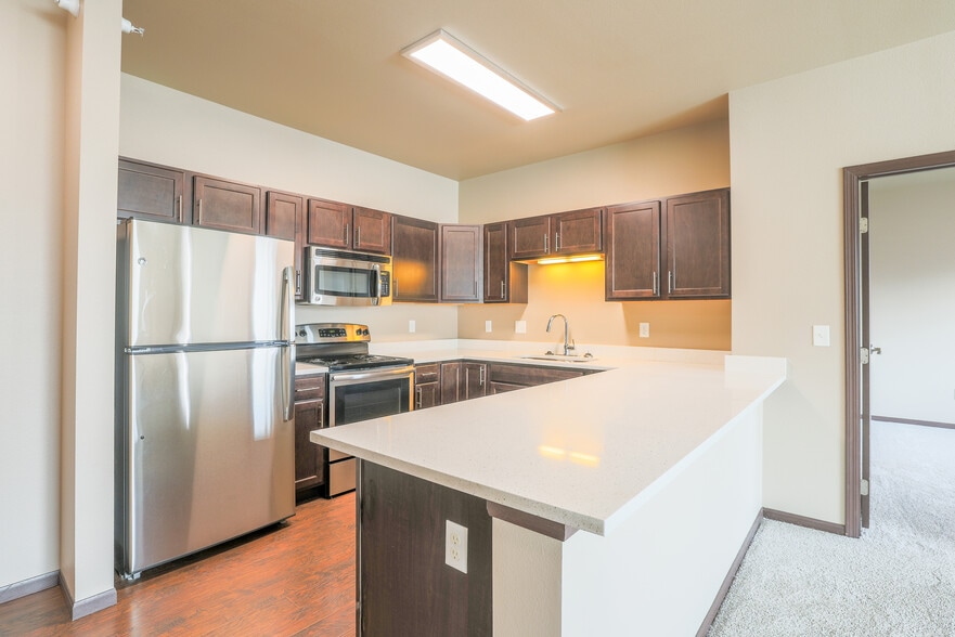 Building Photo - Timber Creek Apartment Homes