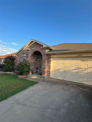 Primary Photo - 2108 Waterfield Ct