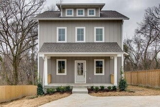 Building Photo - 942 Strouse Ave