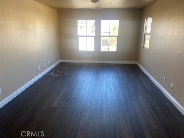 Building Photo - 16557 Denham Ln