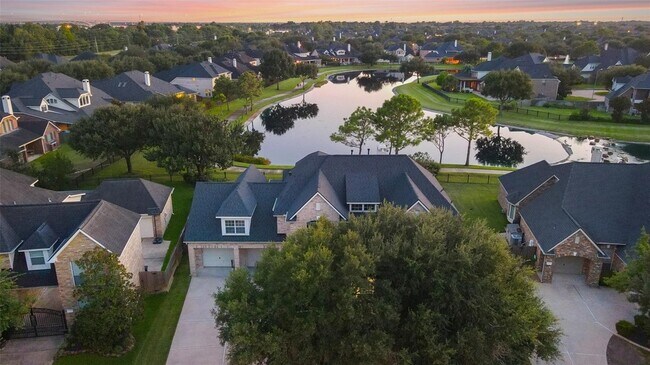 Building Photo - 6915 Monarch Lake Ln