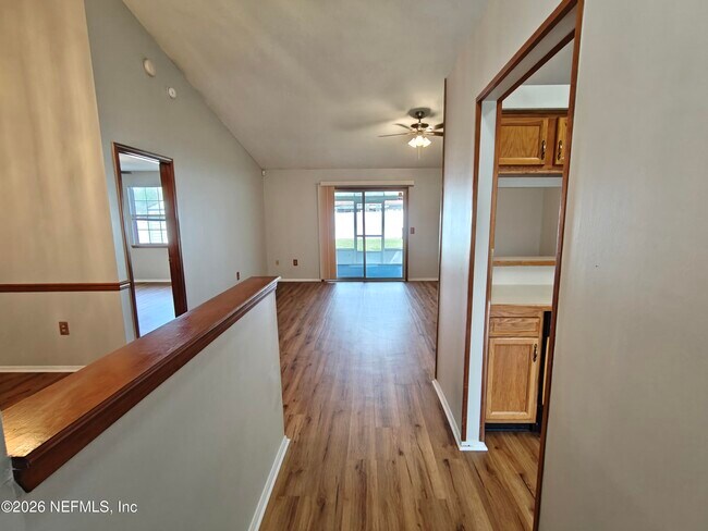 Building Photo - 1314 Cutlass Rd