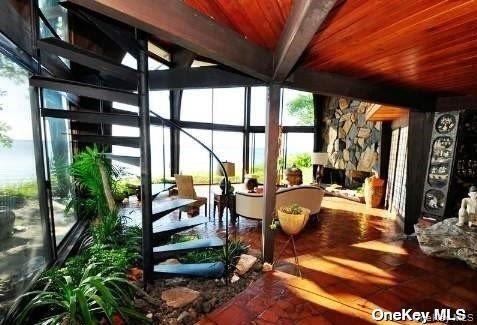 Building Photo - 48 Westland Dr
