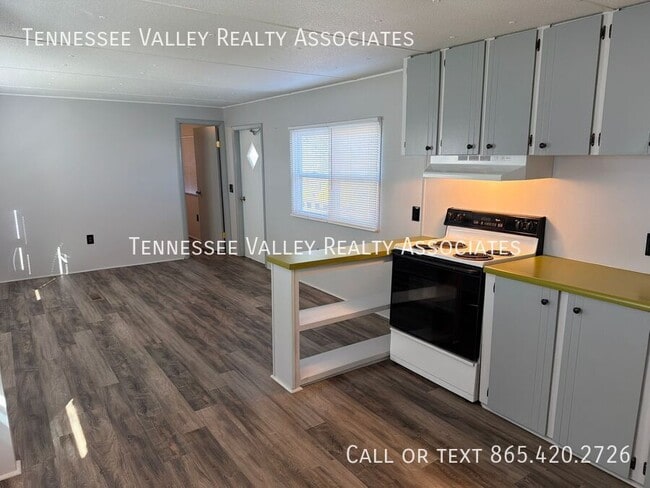 Building Photo - 2254 Knoxville Hwy