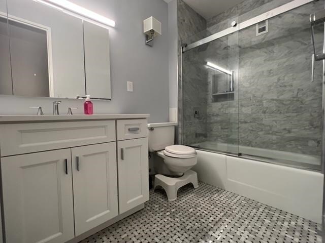 Building Photo - 7004 Boulevard E