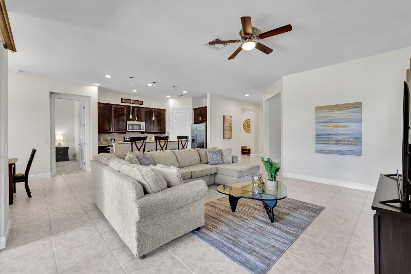 Building Photo - 12699 Fairington Way