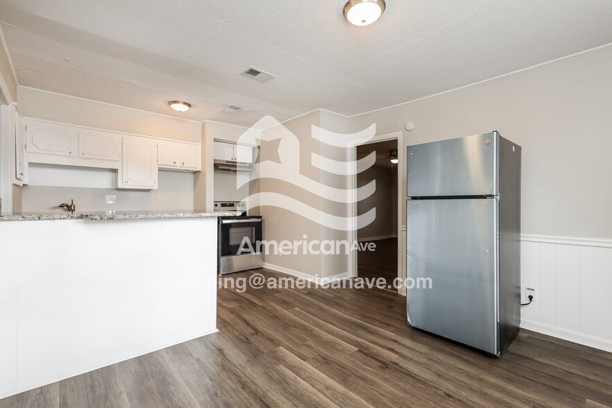 Building Photo - 2103 Pageland Dr