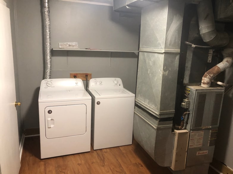 Building Photo - 2 Hapgood Hill