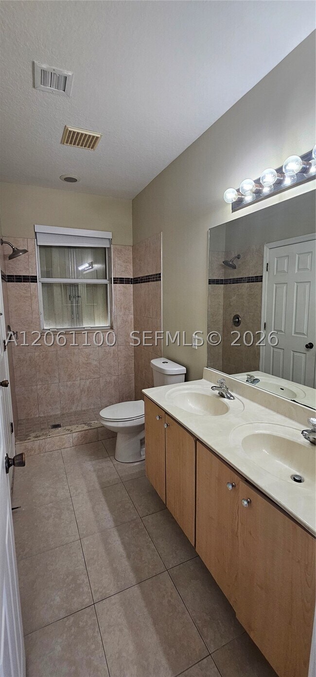 Building Photo - 23663 SW 107th Ct
