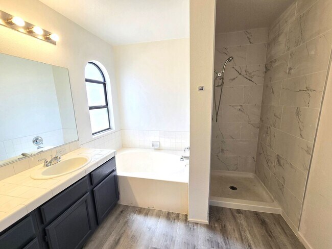 Building Photo - 2 Story 4 Bedroom House Just painted and n...