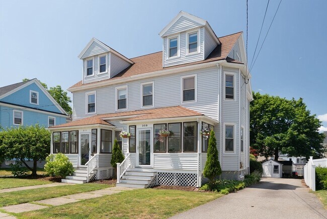 Building Photo - 309 Hillside Ave