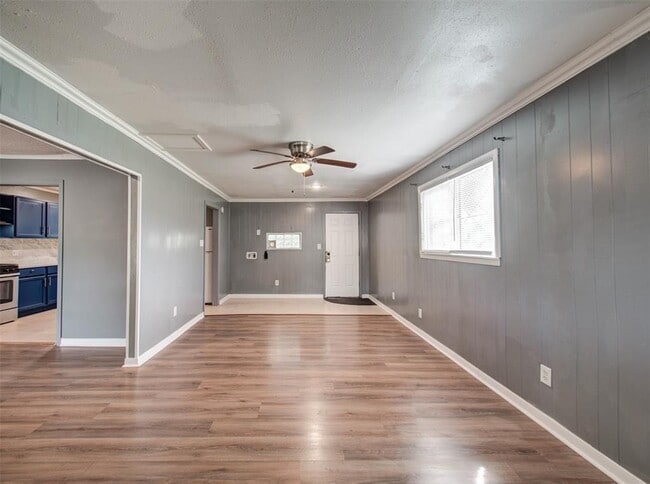 Building Photo - 3630 Corksie St