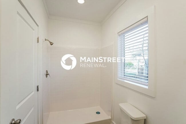 Building Photo - 3 Bedroom Pet-Friendly Home in Houston, TX with Main Street Renewal